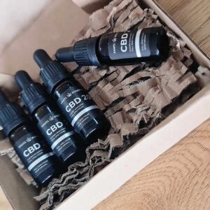 BOX PROMOCYJNY 3+1 Olej CBD DARK 20% - 10 ml
